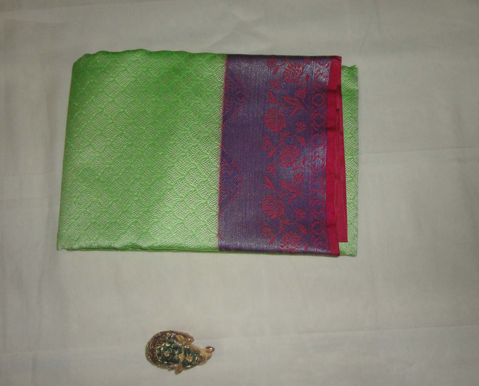 kora-muslin-green-with-red-4